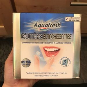 Teeth whitening strips